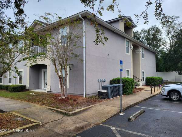 5051 PLAYPEN DR #5-10, Jacksonville, FL 32210