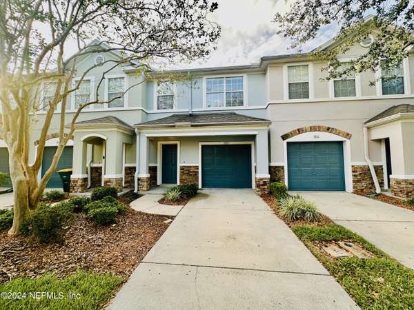 5859 PARKSTONE CROSSING DR, Jacksonville, FL 32258