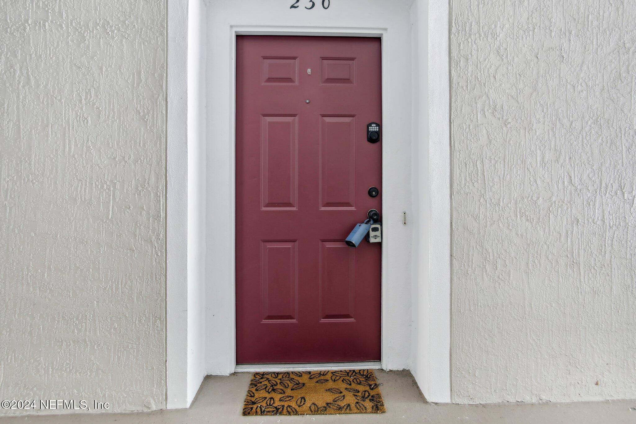 Jacksonville, FL 32256,10550 BAYMEADOWS RD #230