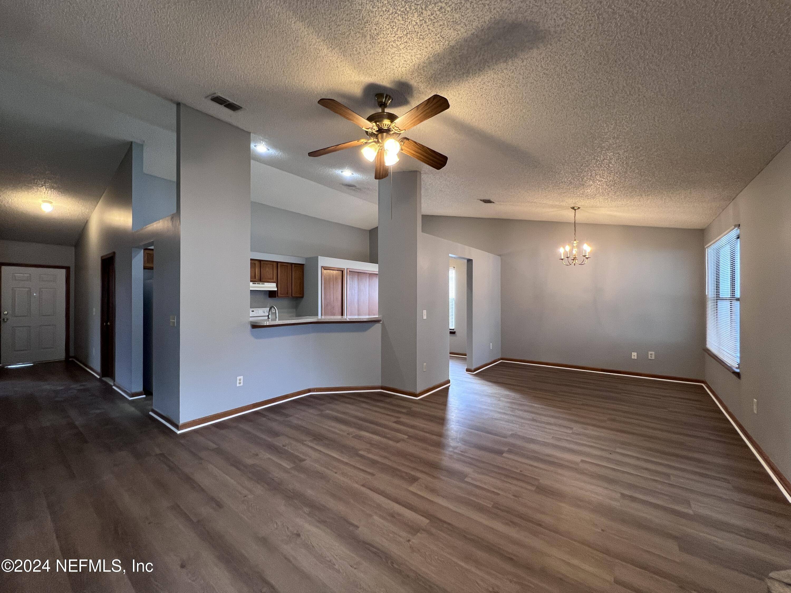 Jacksonville, FL 32221,648 PURCELL DR