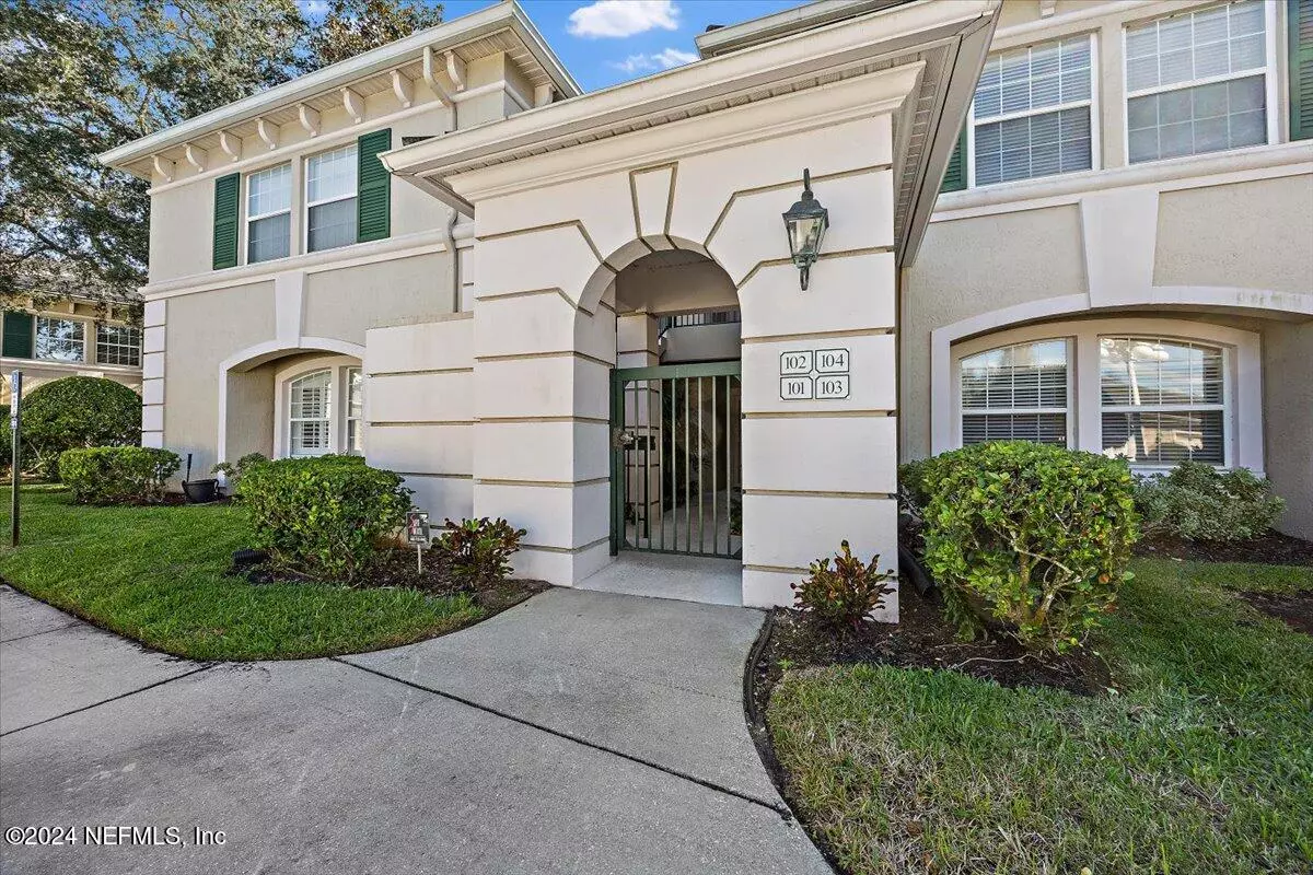 Ponte Vedra Beach, FL 32082,100 BERMUDA BAY CIR #104