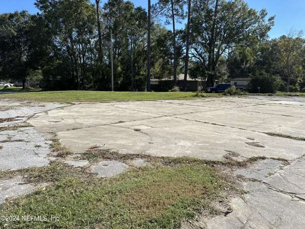 225 US-301 S, Baldwin, FL 32234