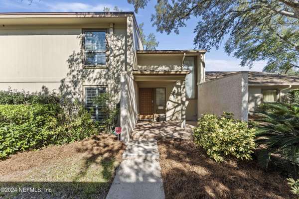 10143 CROSS GREEN WAY #106, Jacksonville, FL 32256