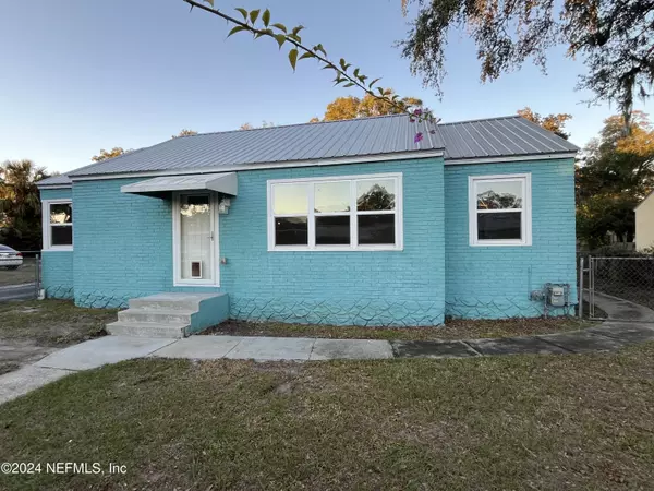 2414 CRILL AVE, Palatka, FL 32177