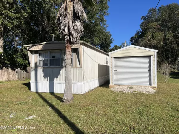 Palatka, FL 32177,885 W RIVER RD