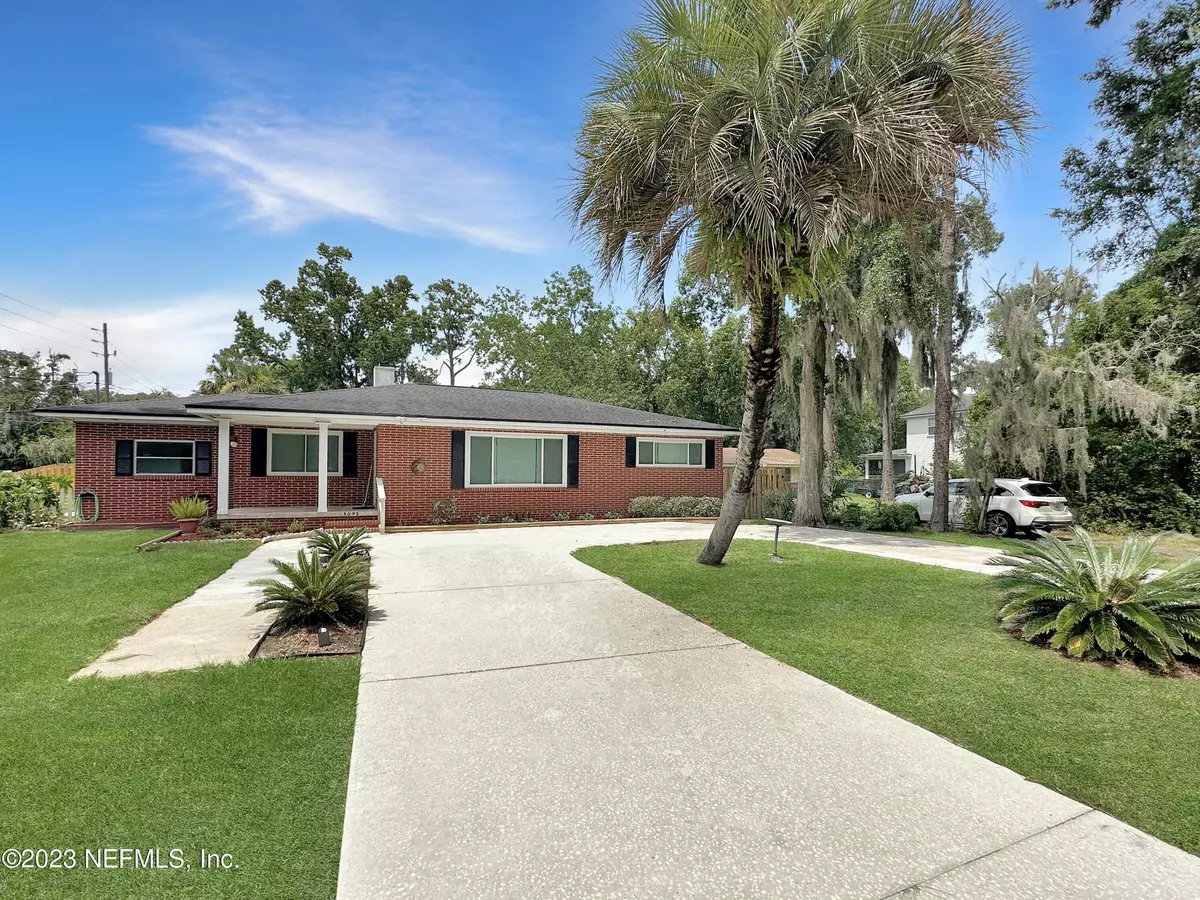 Jacksonville, FL 32244,5093 ORTEGA COVE CIR