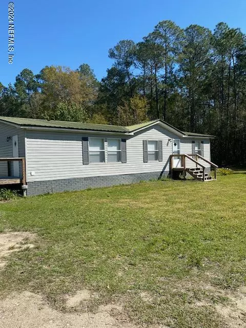 5789 NW COUNTY RD 125, Lawtey, FL 32058