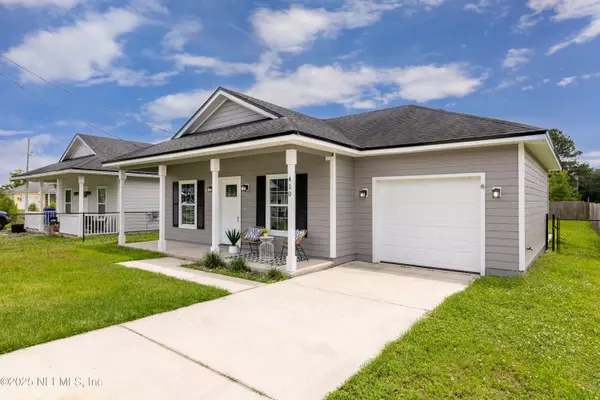 Hastings, FL 32145,410 N CAROLINA AVE