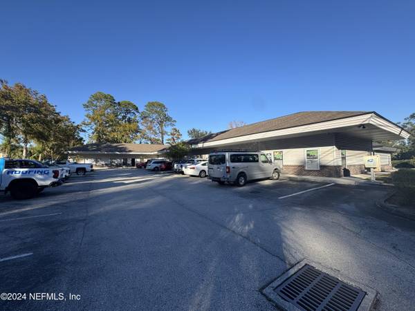 4239 SUNBEAM RD #7, Jacksonville, FL 32257