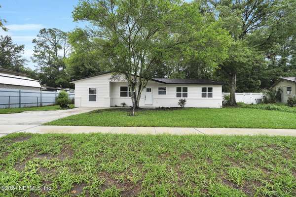 5917 LE SABRE RD, Jacksonville, FL 32244