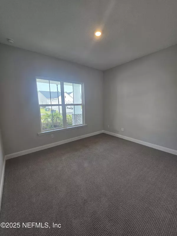 St. Johns, FL 32259,42 ERLKING CT