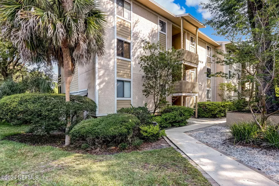 2328 SADLER RD #5-D, Fernandina Beach, FL 32034