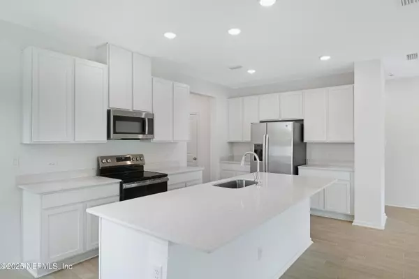 Jacksonville, FL 32205,6007 ORACLE CT