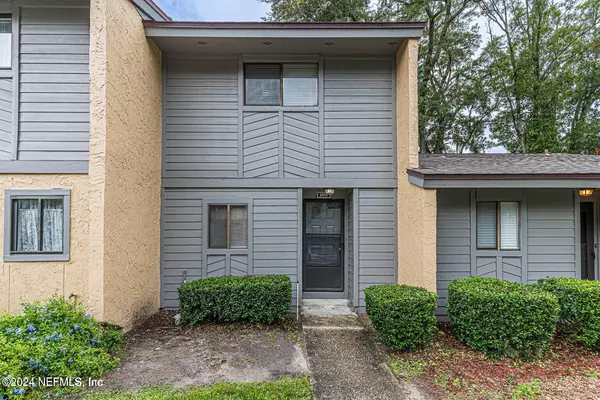 85 DEBARRY AVE #1055, Orange Park, FL 32073