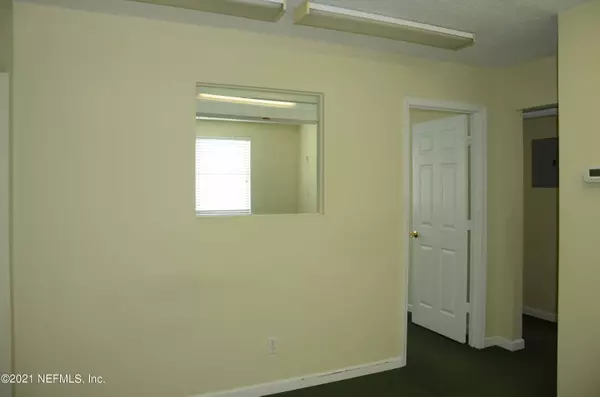 Jacksonville Beach, FL 32250,3086 S 3RD ST