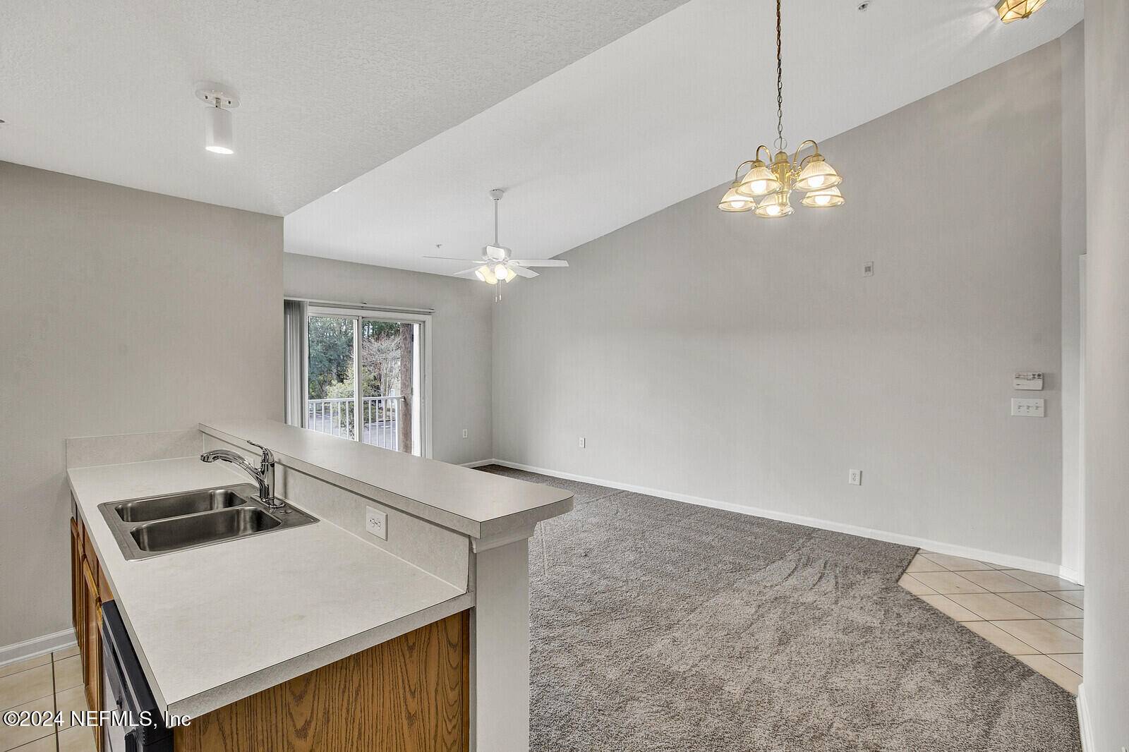 Jacksonville, FL 32277,7920 MERRILL RD #1411
