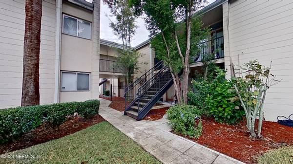 2043 DUNSFORD TER #10, Jacksonville, FL 32207