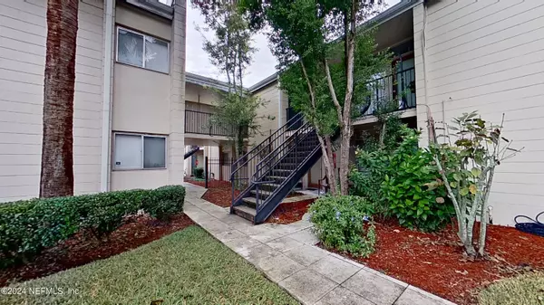 2043 DUNSFORD TER #10, Jacksonville, FL 32207