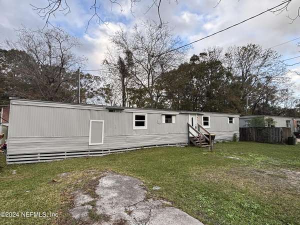 5215 AMAZON AVE, Jacksonville, FL 32254