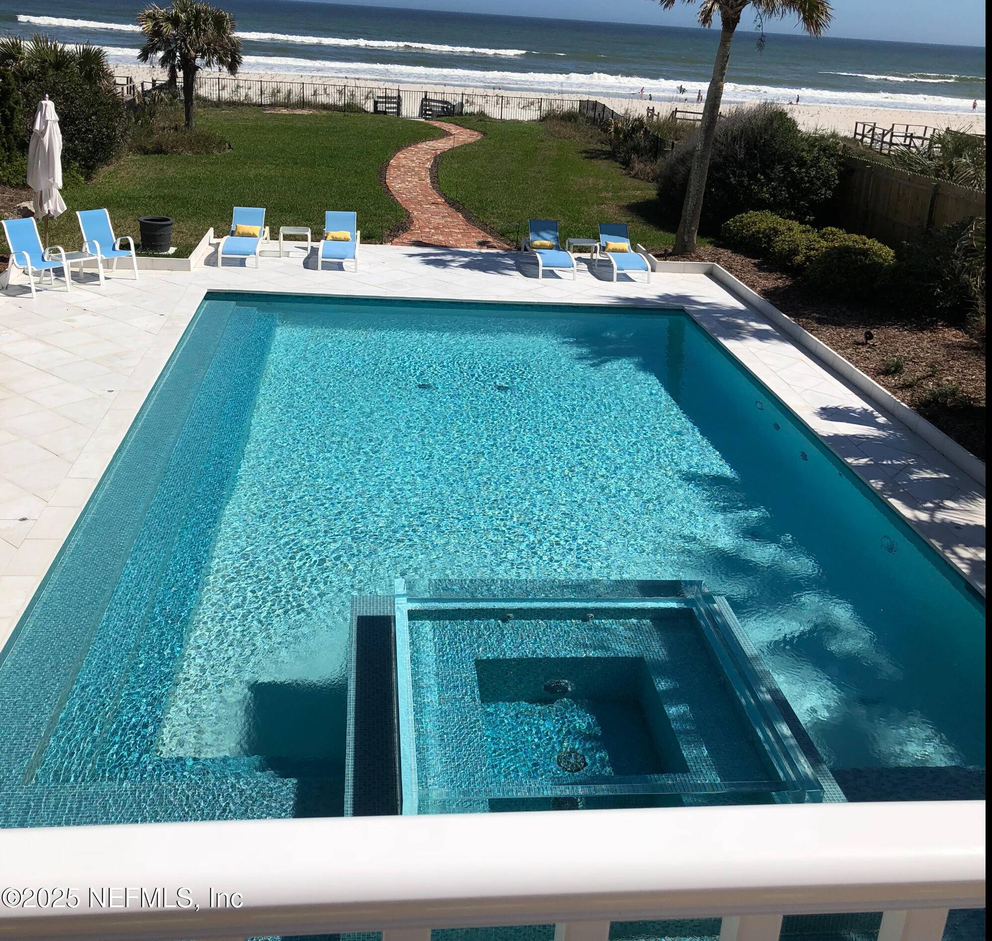 1057 BEACH AVE, Atlantic Beach, FL 32233