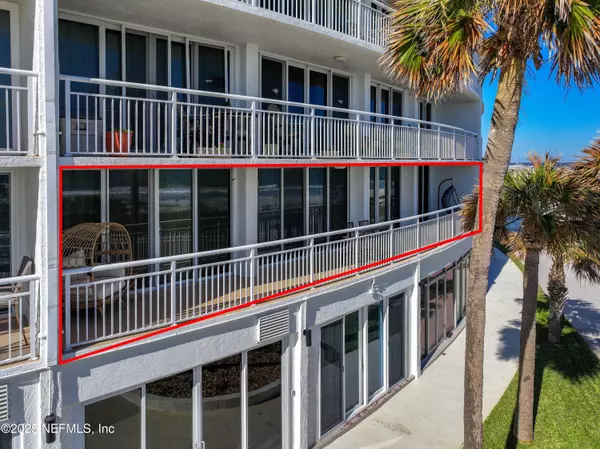 Jacksonville Beach, FL 32250,1601 OCEAN DR S #105