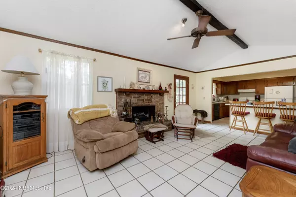 Jacksonville, FL 32225,14022 TONTINE RD