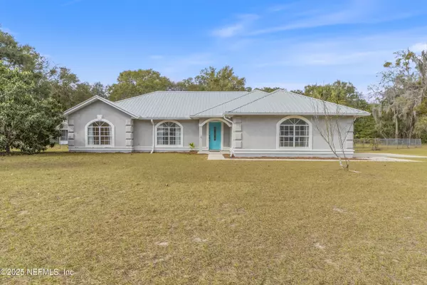 1055 OLD GAINESVILLE HWY, Interlachen, FL 32148