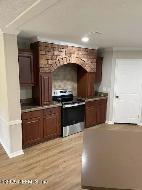 Satsuma, FL 32189,135 PALMETTO