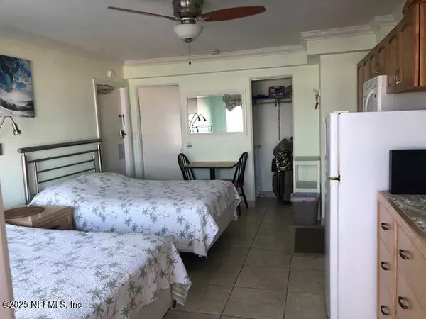 Daytona Beach, FL 32118,935 ATLANTIC AVE S #262