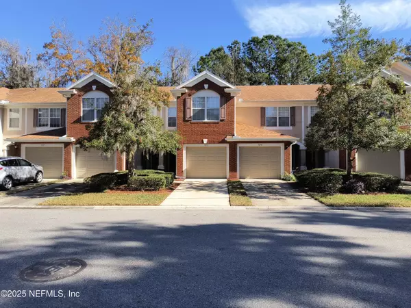 3253 CLIMBING IVY TRL, Jacksonville, FL 32216