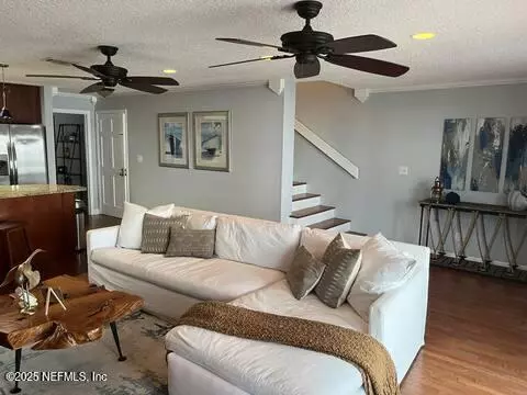 Jacksonville Beach, FL 32250,4 20TH AVE S