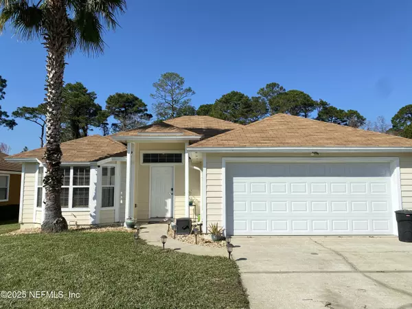 1784 CHANDELIER CIR W, Jacksonville, FL 32225