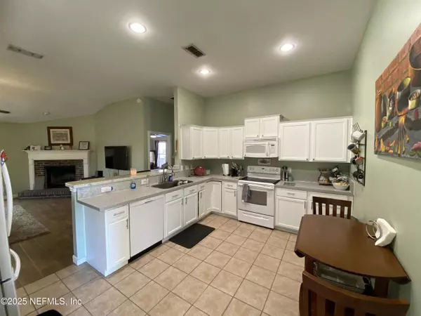 Jacksonville, FL 32225,1784 CHANDELIER CIR W