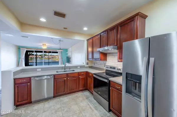 Jacksonville, FL 32256,11280 CAMPFIELD CRICLE