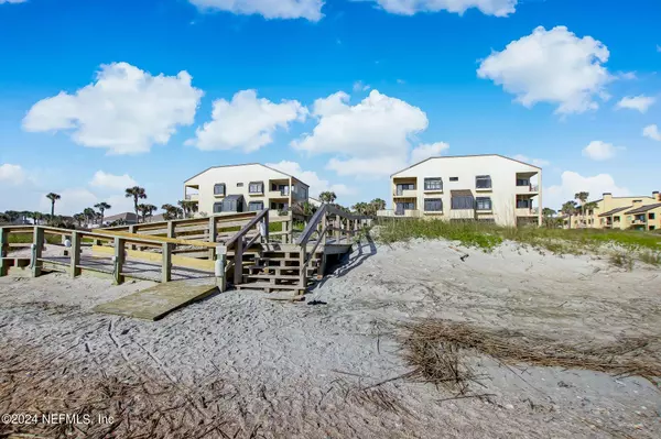 Ponte Vedra Beach, FL 32082,806 SPINNAKERS REACH DR