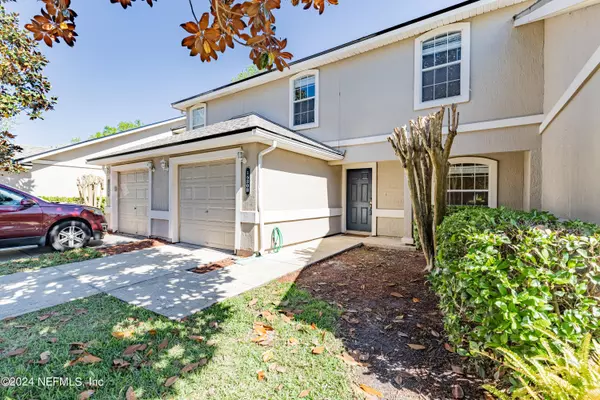 1630 VINELAND CIR #B, Fleming Island, FL 32003