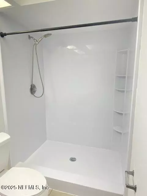 Jacksonville, FL 32210,7932 WINTERWOOD CIR N