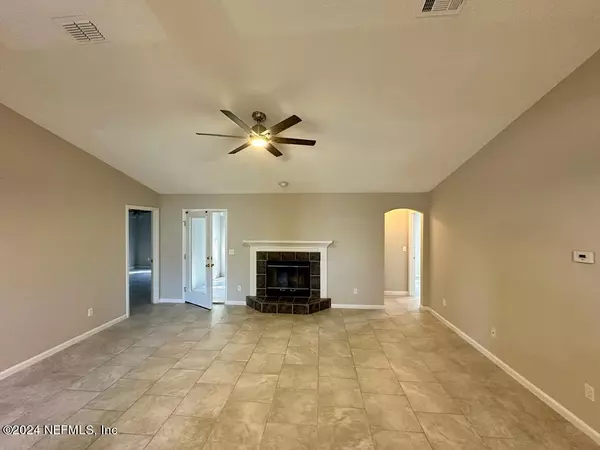 Orange Park, FL 32073,496 HERON NEST PT