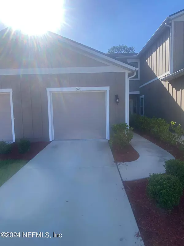 7653 LEGACY TRL, Jacksonville, FL 32256