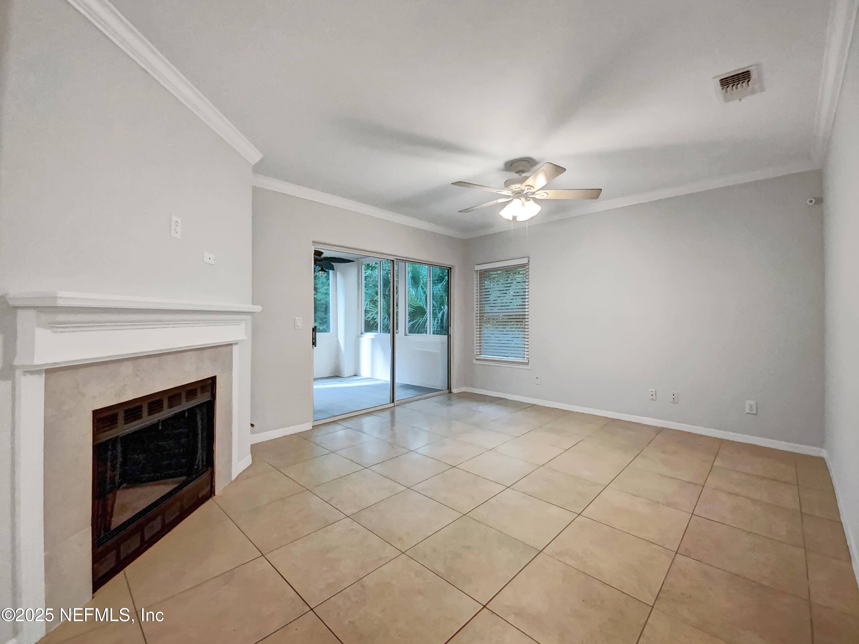 Jacksonville Beach, FL 32250,1800 THE GREENS WAY #511