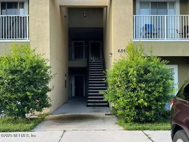 Jacksonville, FL 32244,6860 SKAFF AVE #2-6