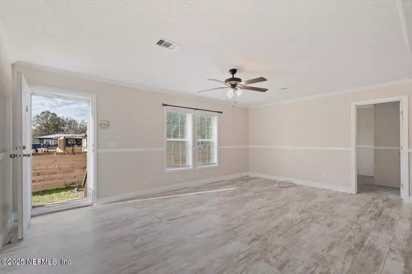 Callahan, FL 32011,45168 JAMES ST