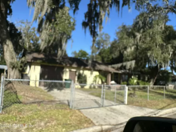 Jacksonville, FL 32208,8076 FLOYD ST