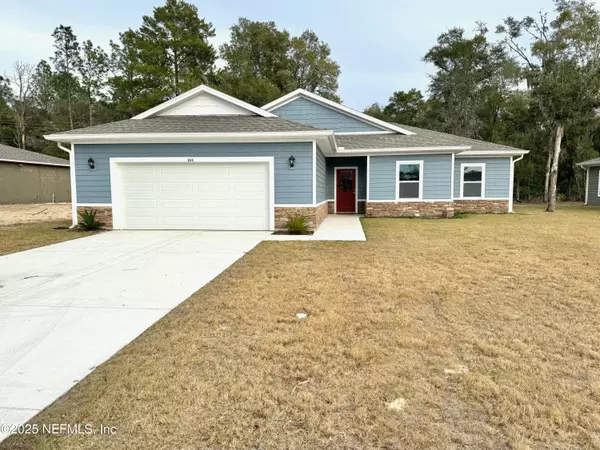 311 RIVER HILL DR, Welaka, FL 32193