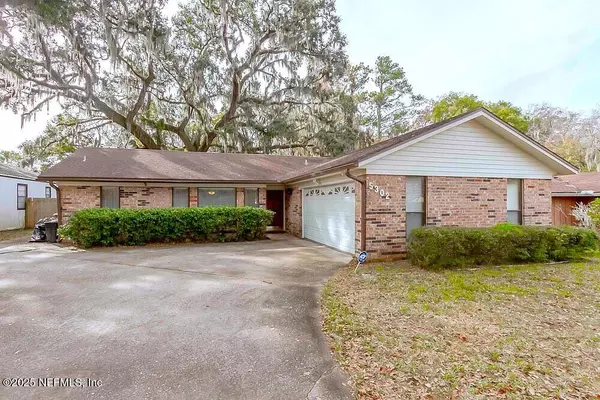 5302 HICKSON RD, Jacksonville, FL 32207