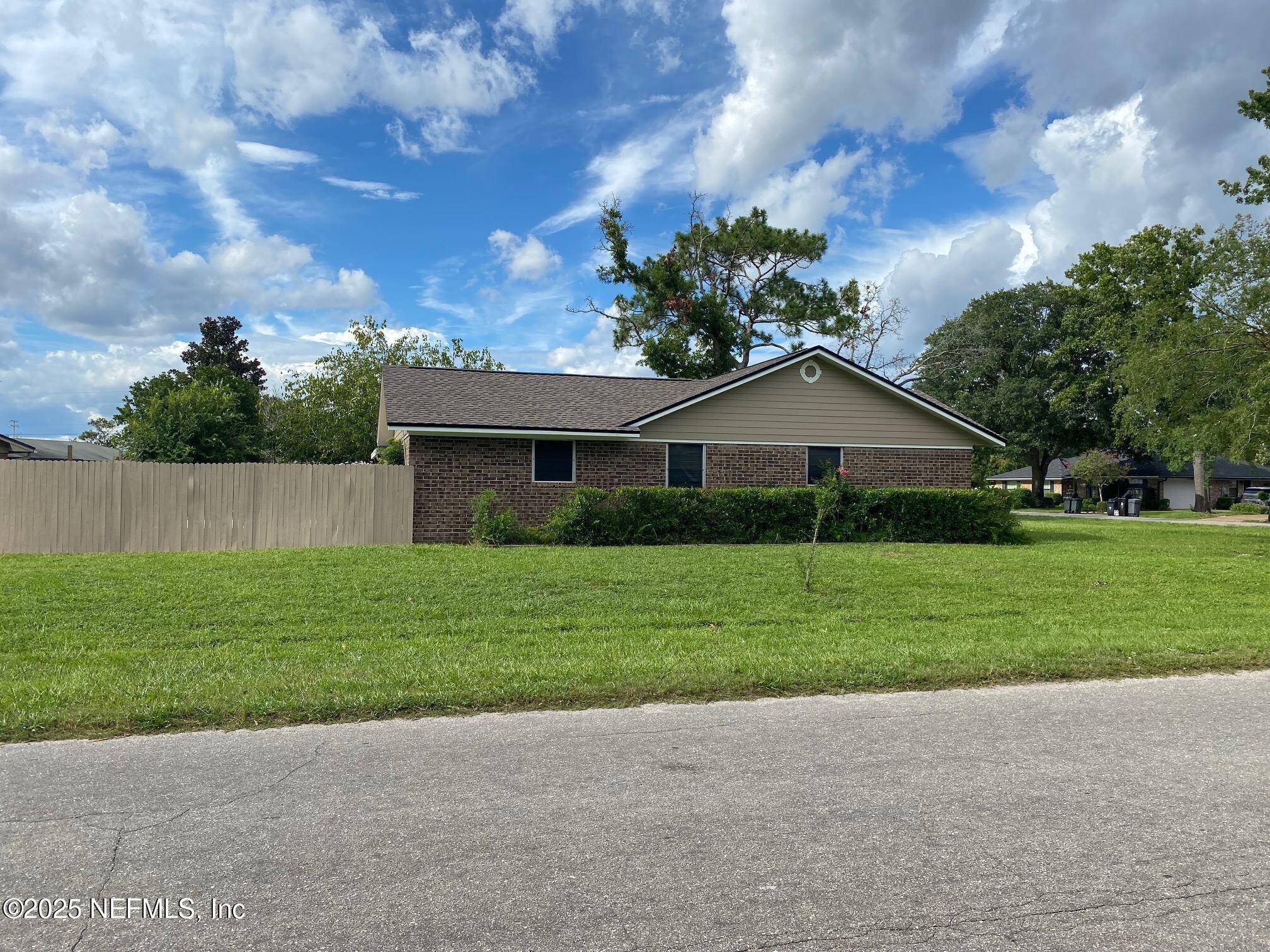 Orange Park, FL 32073,538 BLUE GRASS CT