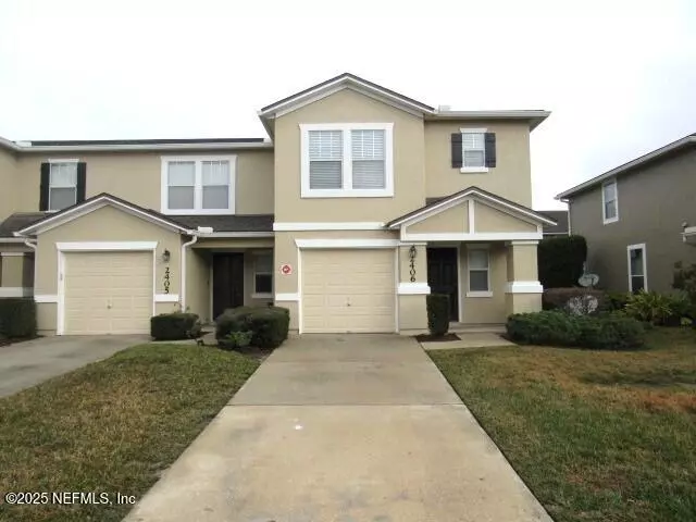 Fleming Island, FL 32003,1500 CALMING WATER DR #2406