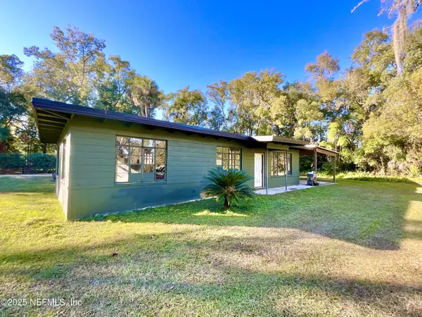 Melrose, FL 32666,104 SOUTH ST