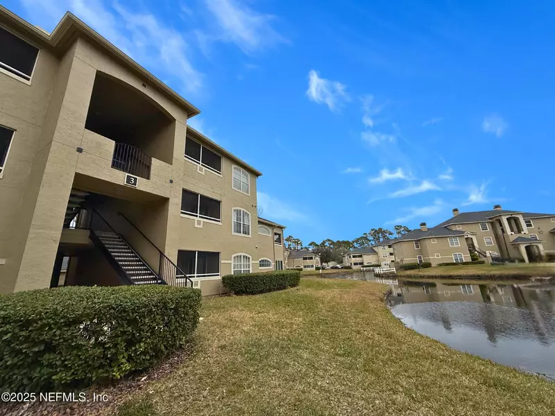 1701 THE GREENS WAY #312, Jacksonville Beach, FL 32250