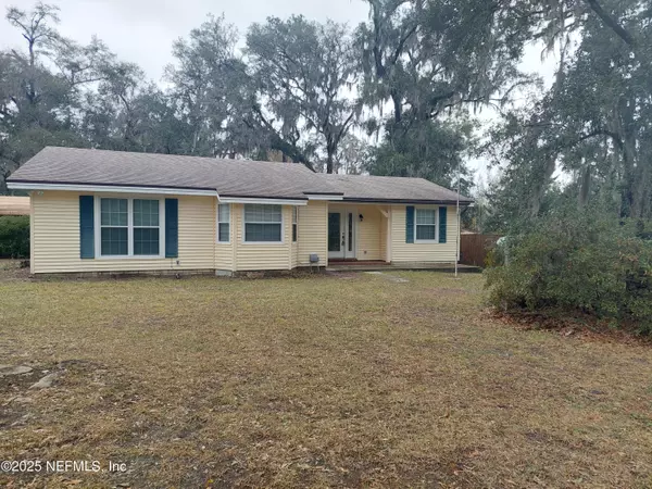 485 LAKE ASBURY DR, Green Cove Springs, FL 32043